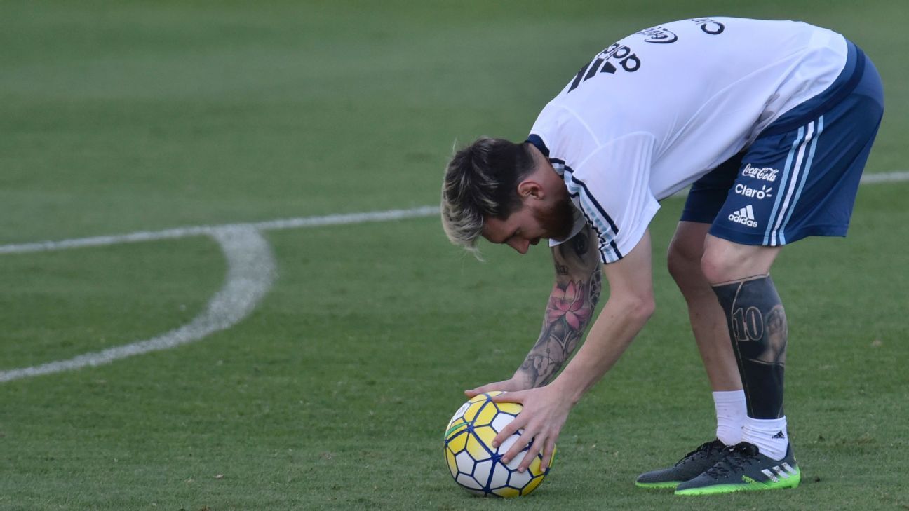 Barcelona superstar Lionel Messi alters his leg tattoo - ESPN