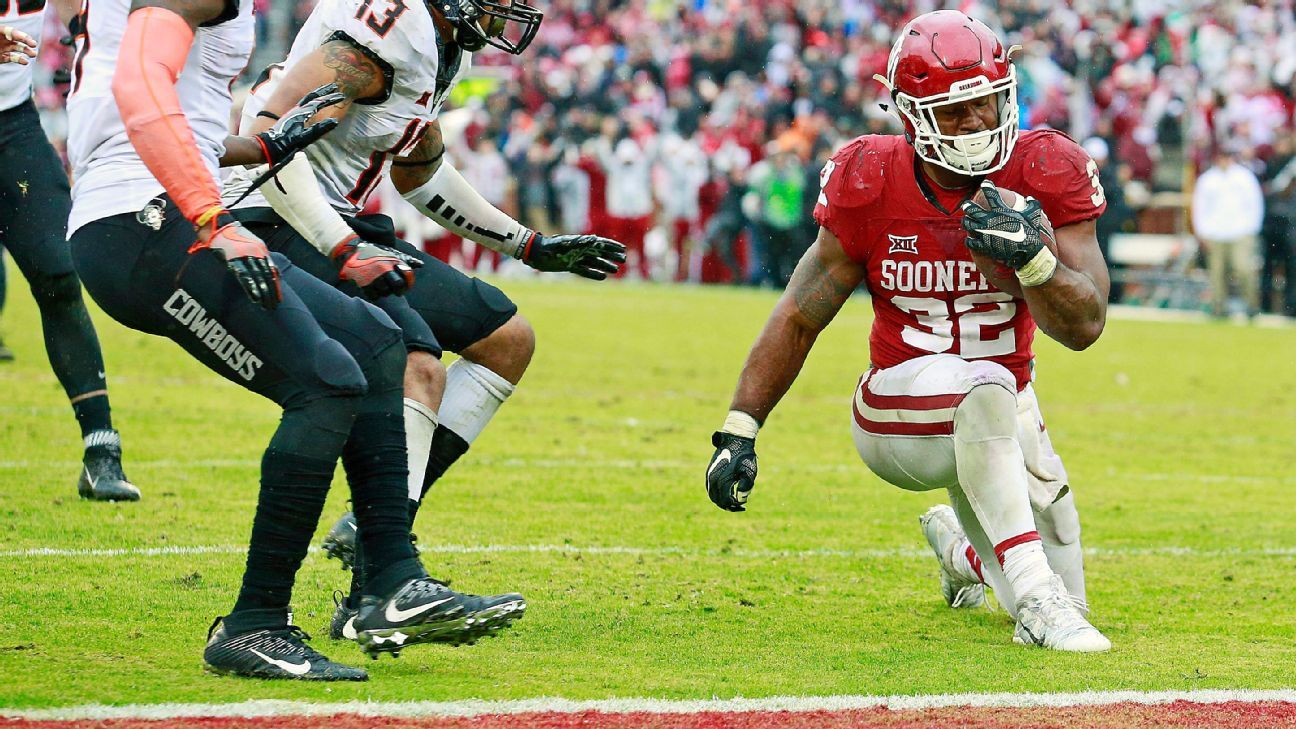 Oklahoma's Samaje Perine kneels at 2-yard line on final play - ESPN