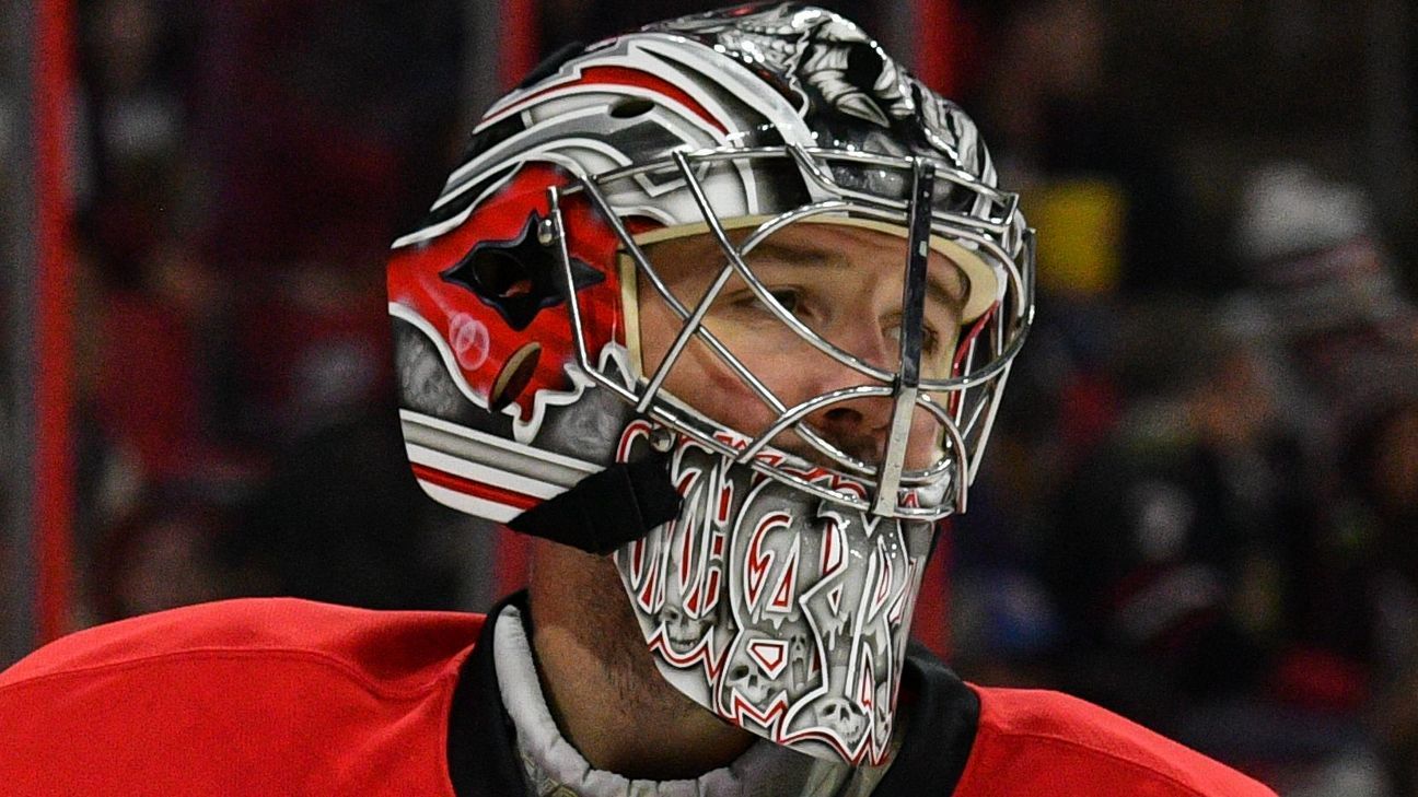 NHL Carolina Hurricanes goalie Cam Ward credits teammates with