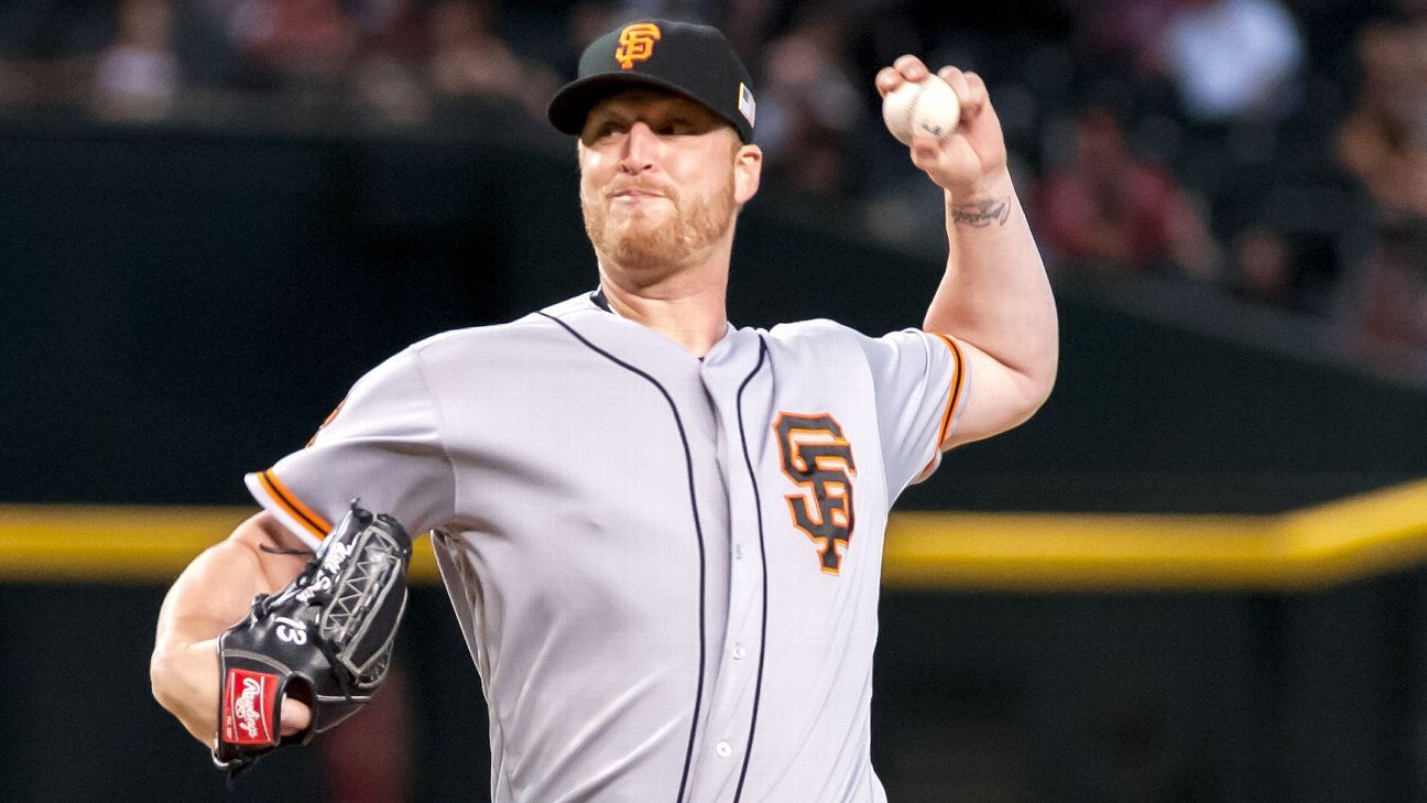 Former Giants closer Will Smith signs with Braves