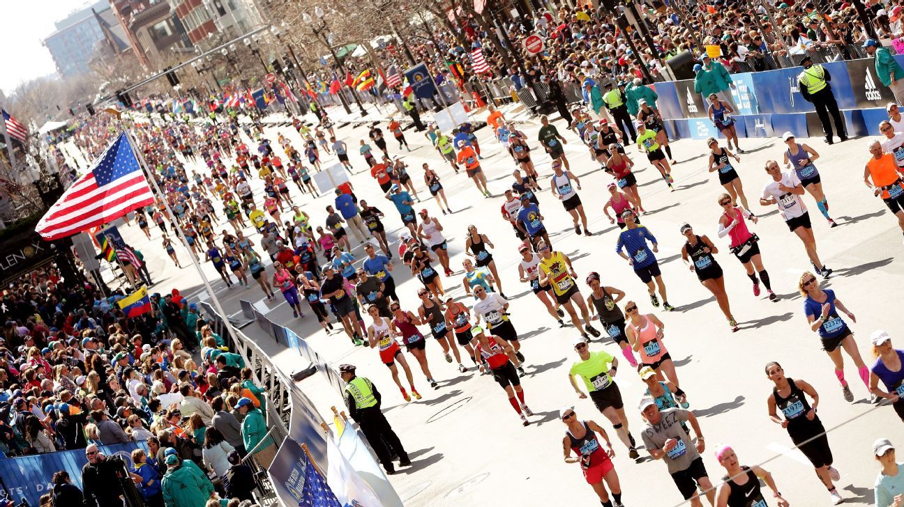 Cancer survivor finishes marathon at 12 a.m.