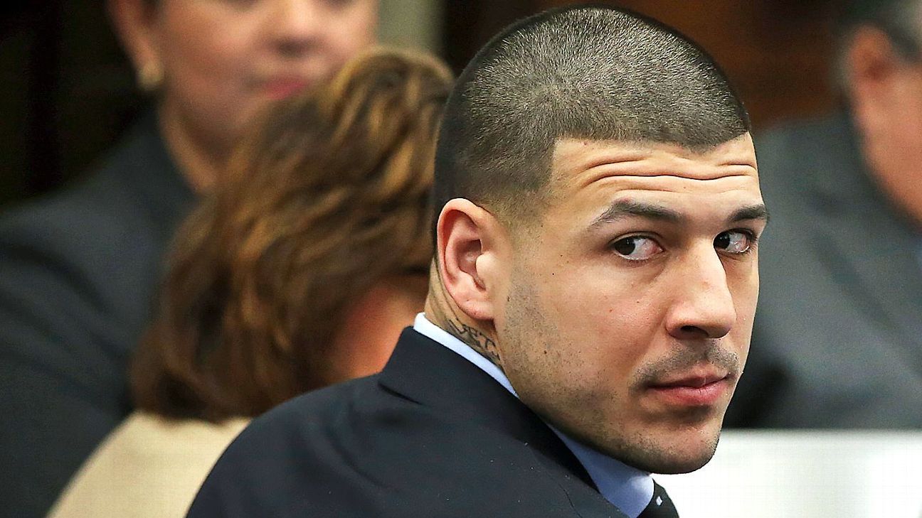 In final hours, NFL star Aaron Hernandez thought of family, not