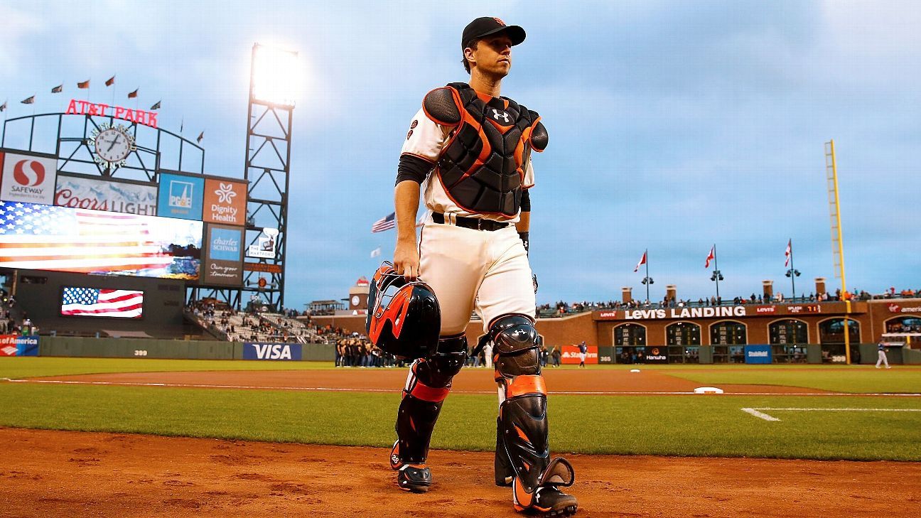 I love buster posey's gold catcher gear from the 2015 all star game