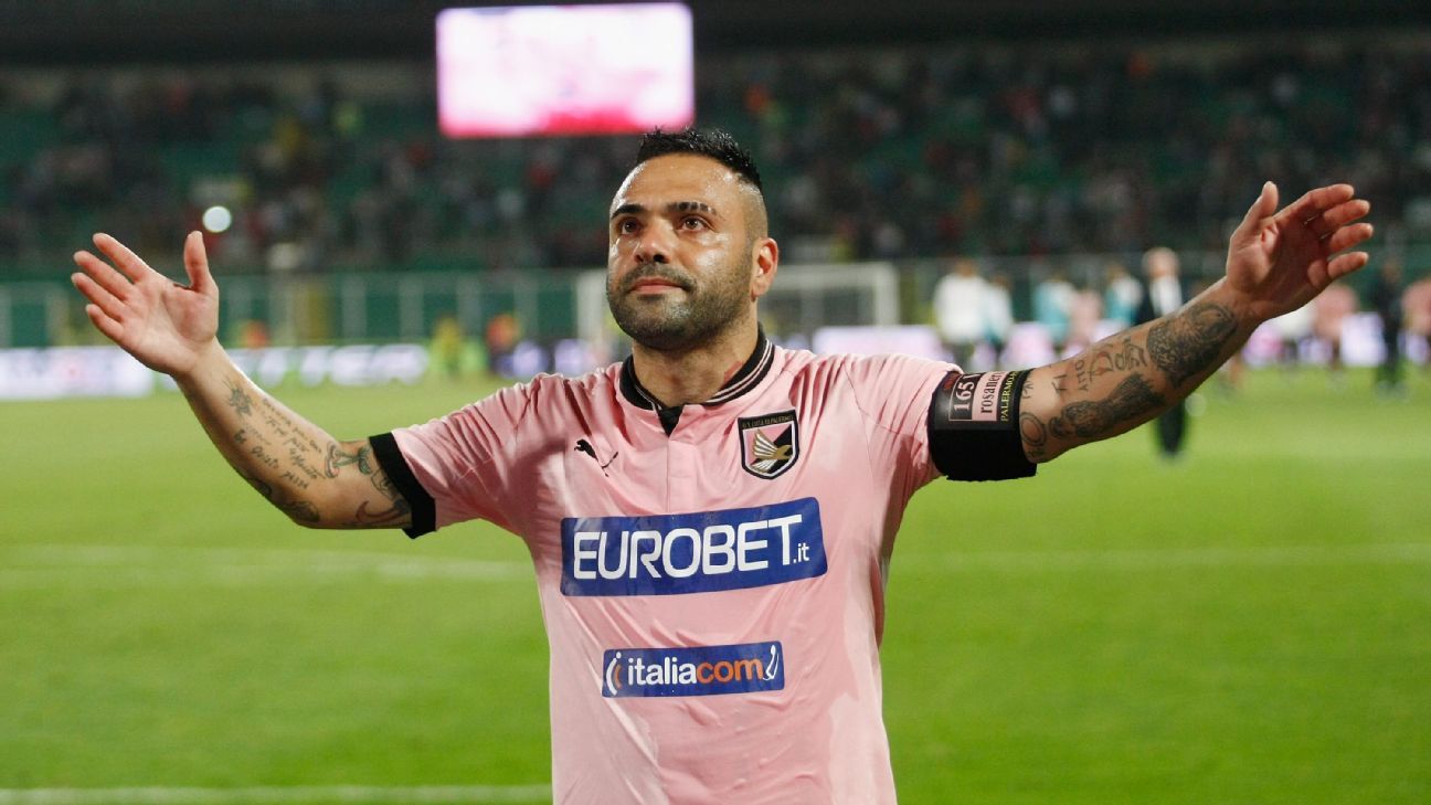 Ex-Palermo forward Fabrizio Miccoli faces jail time over 'mafia-style blackmail'
