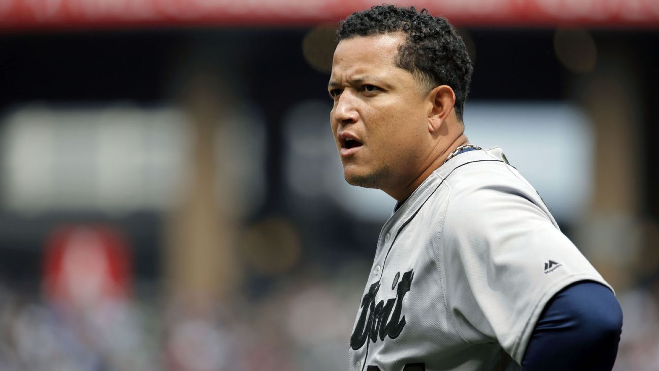 Police say Detroit Tigers first baseman Miguel Cabrera scratched while  fighting wife - ESPN