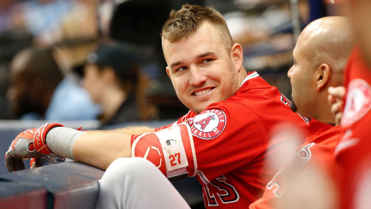 Evan Longoria on Mike Trout, role models, more