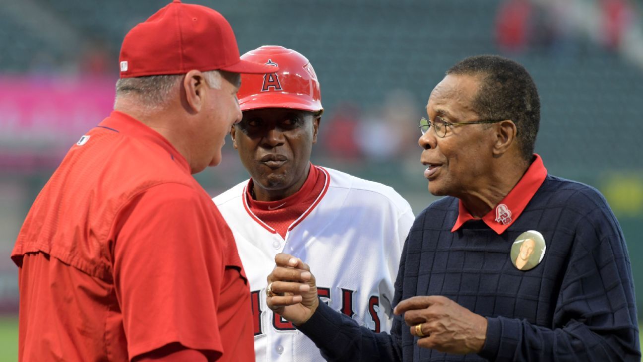 Baseball star Rod Carew saved by heart of 29-year-old NFL player