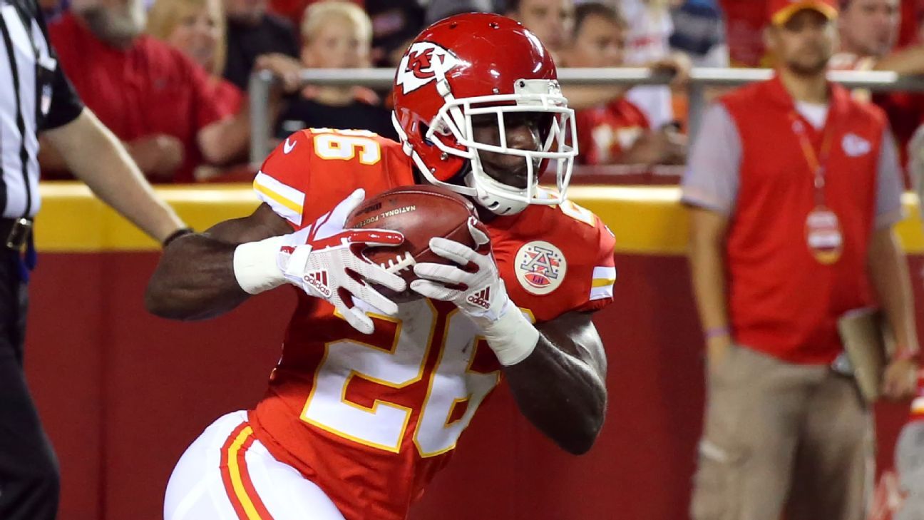 Spiller, Bills run past Chiefs for first win of the season