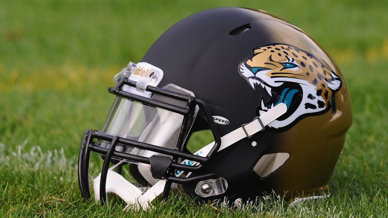 Jacksonville Jaguars unveil 'no-nonsense' uniforms, helmets for 2018 - ESPN