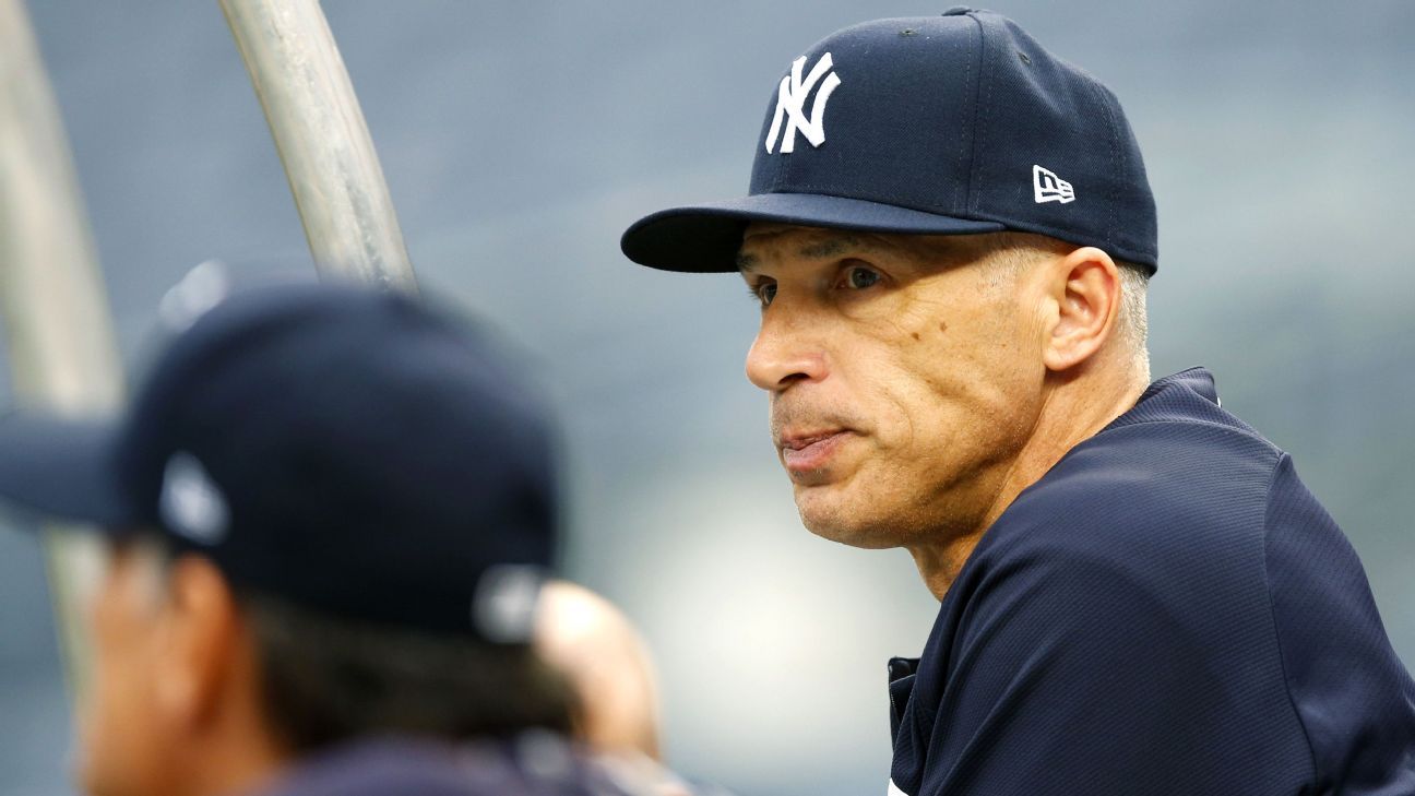 Joe Girardi reportedly interviewed for Texas Rangers' manager opening