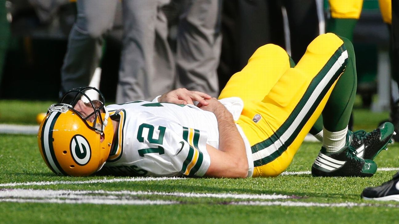 Vikings knock out Aaron Rodgers, Packers in 23-10 win