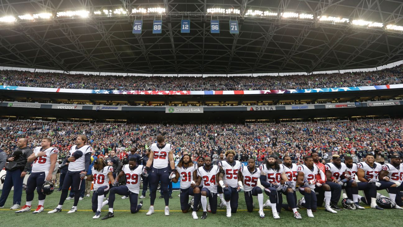 Seattle Seahawks, Jarran Reed stand for national anthem at NFL's Thursday  night game 