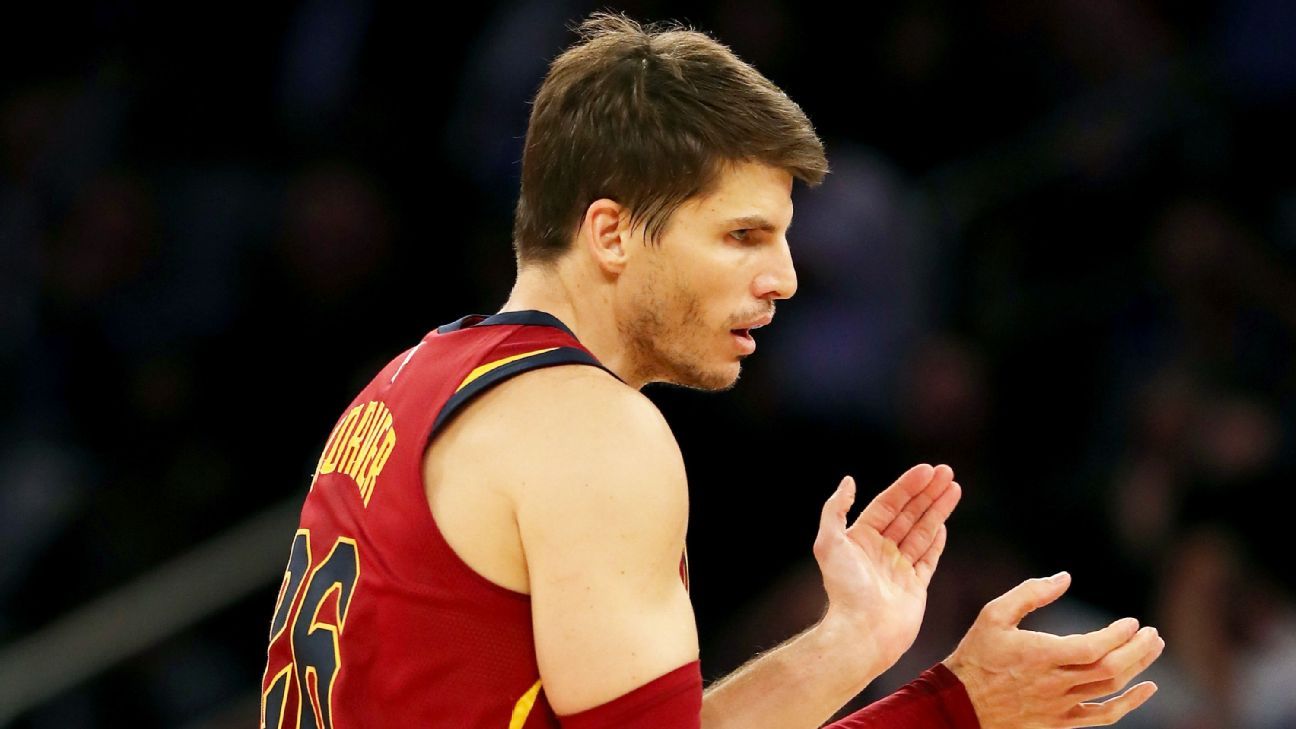 Kyle Korver trade grades Do Cleveland Cavaliers or Utah Jazz win the
