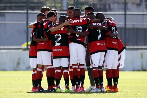 50, 65, 100? A fatia do Flamengo no time que estreia nesta quarta na Copinha