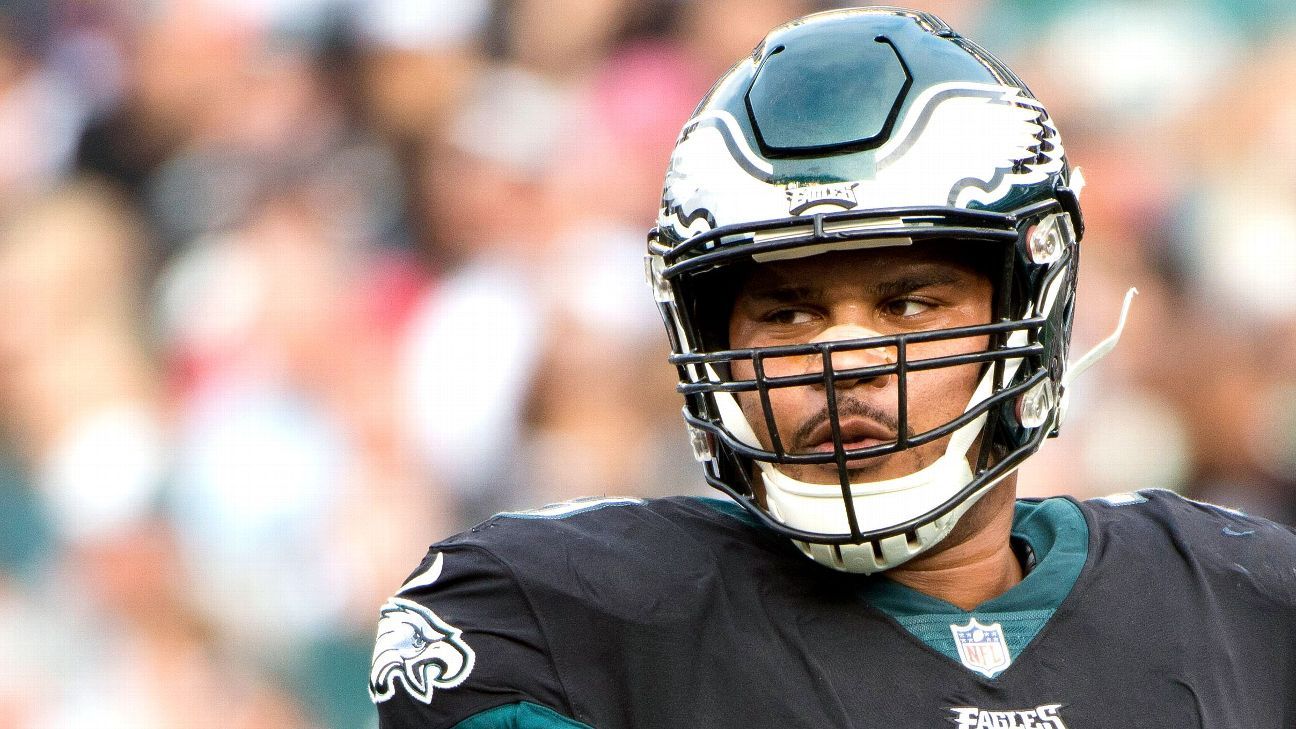 Brandon Brooks, Eagles standout OL, retires from NFL