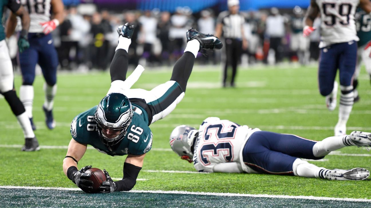 Zach Ertz reminds everybody that he caught the ball in Super Bowl LII