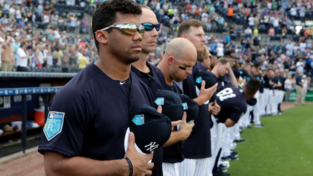 Russell Wilson Sizes Up the Yankees' Football Prospects - The New
