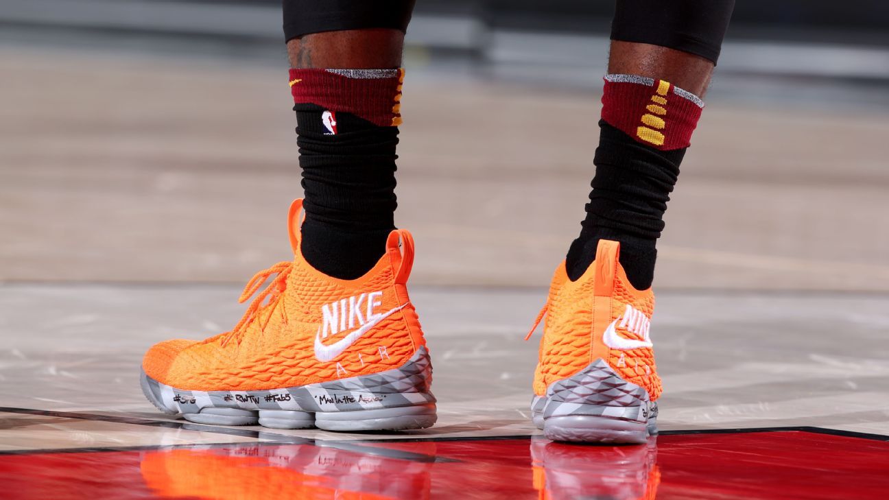 Which NBA player had the best sneakers in Week 22?