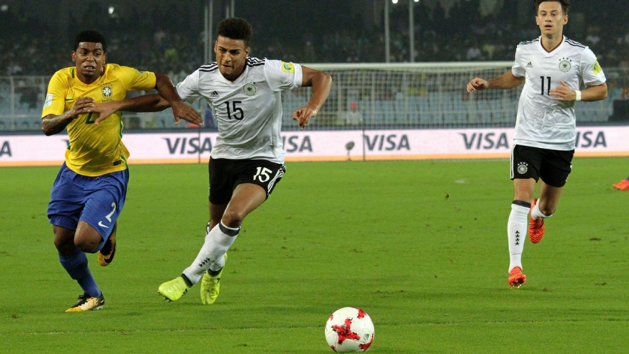 Arsenal lead chase for Hamburg's Vagnoman - sources