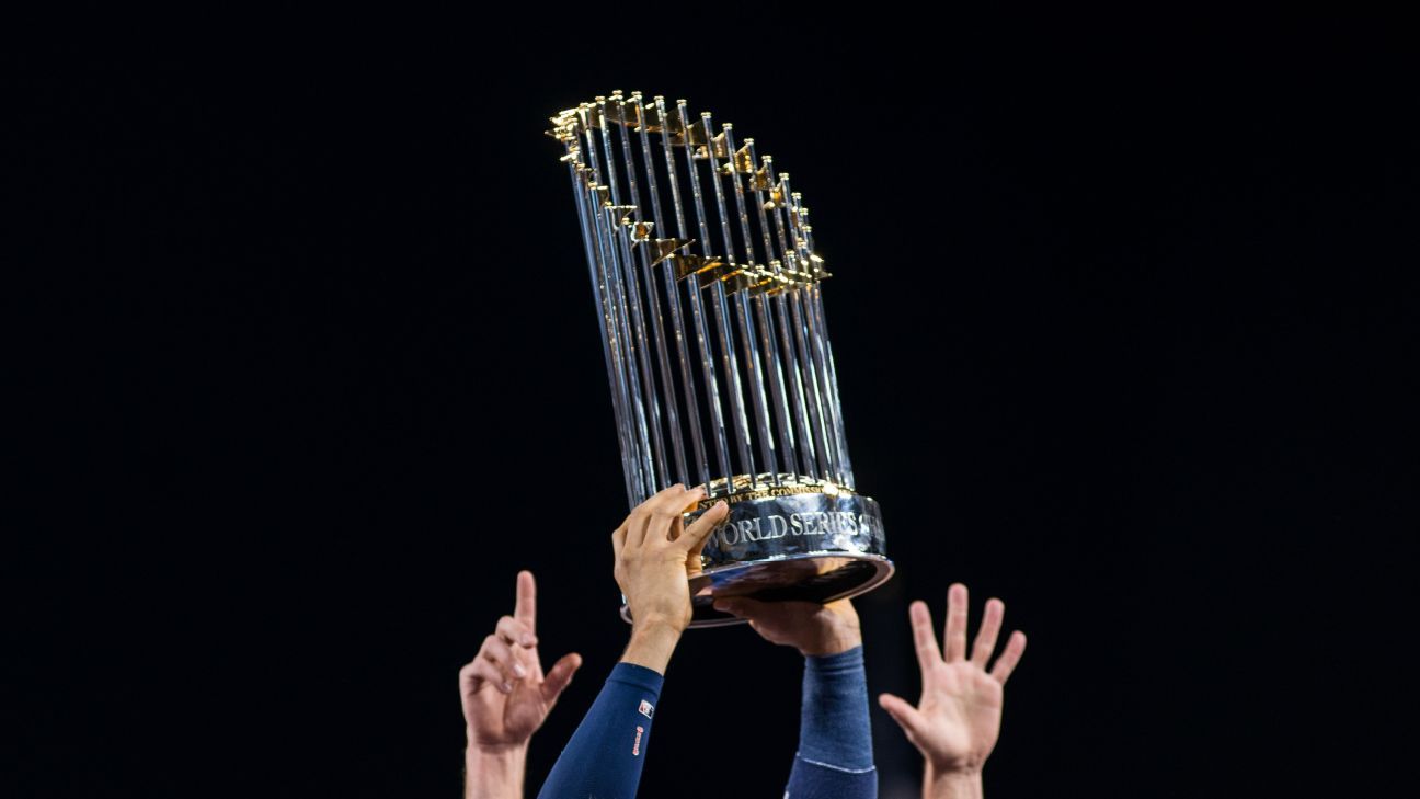 3,128 Mlb World Series Trophy Stock Photos, High-Res Pictures, and Images -  Getty Images