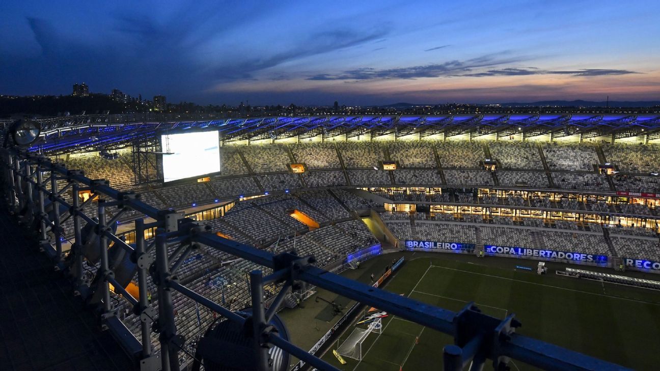 Governador de Minas propõe operação de guerra e torcida única para Cruzeiro x Palmeiras