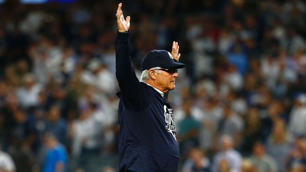 Bucky Dent, New York Yankees, throws out first pitch vs. Boston Red Sox