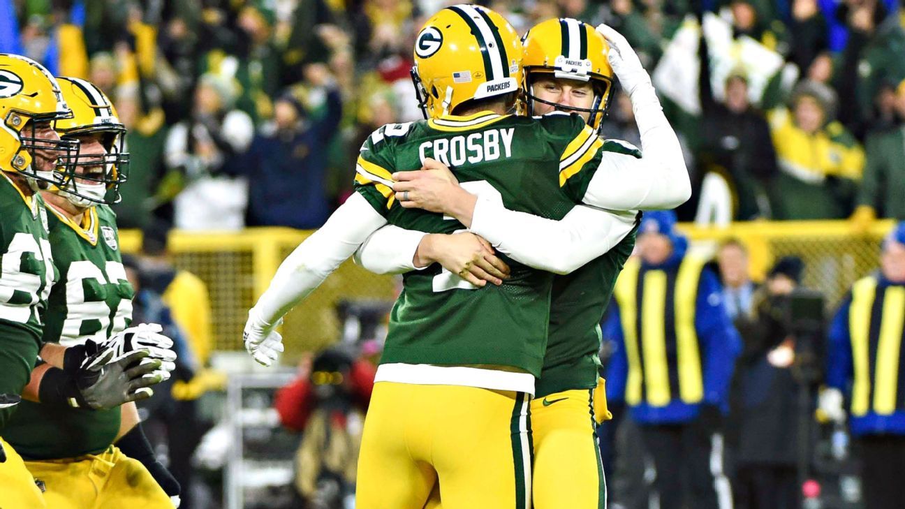 Green Bay Packers Mason Crosby Kicks Through Heavy Heart After