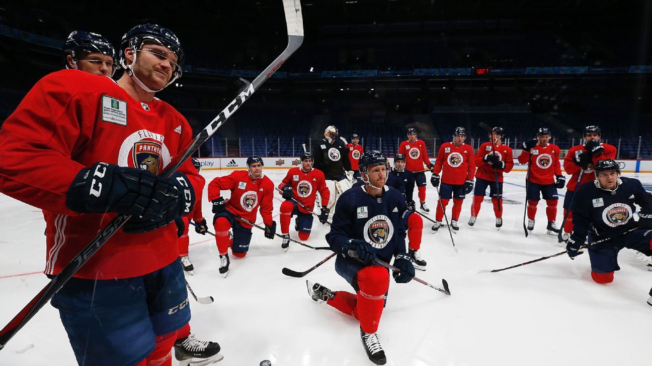 Bettman: NHL plans games in Prague, Stockholm