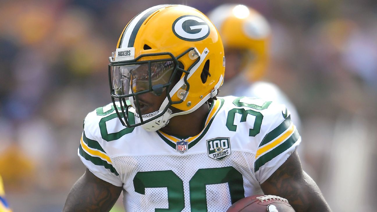 Former BYU RB Jamaal Williams Scores Second TD Against Vikings