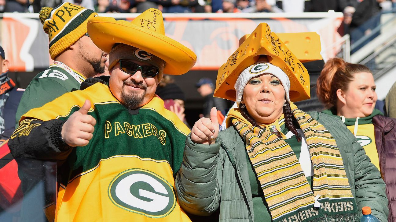 Green Bay fan asks for injunction so he can wear Packers gear on sideline  before Sunday's game