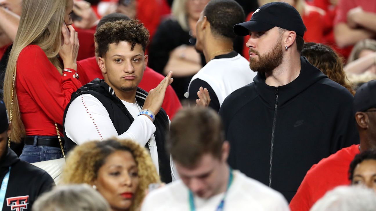 Patrick Mahomes And Travis Kelce Heather Black Kansas City Chiefs