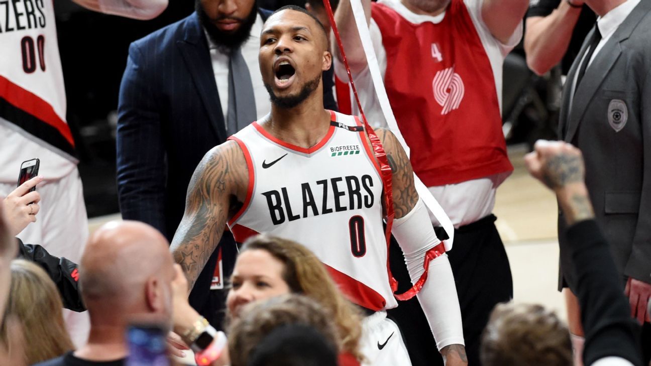 Damian Lillard gives mad props to kid wearing his jersey on first day