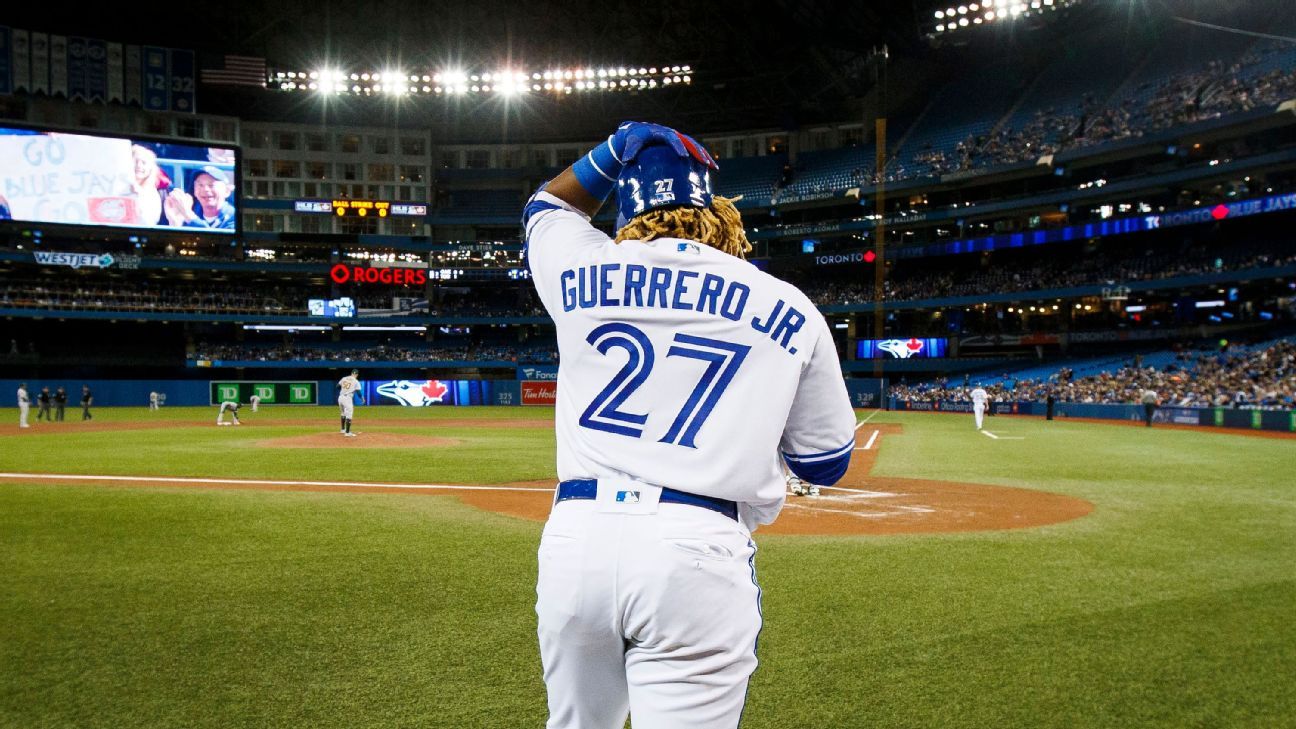 Montreal locker room 'felt like home' for Vladimir Guerrero Jr.