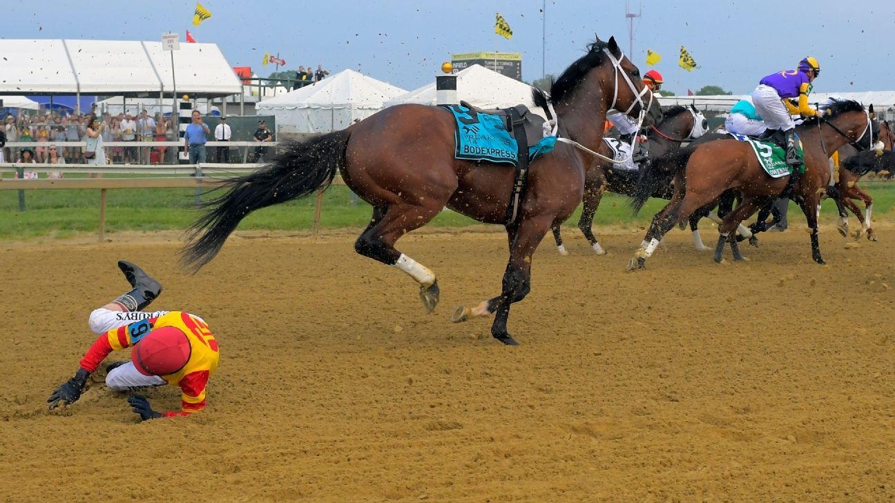 Bodexpress runs entire Preakness without jockey ESPN