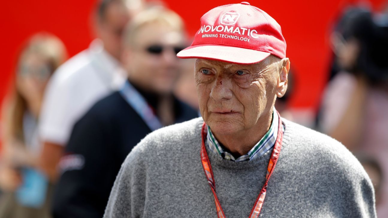 Lauda was days away from death before lung transplant, say doctors