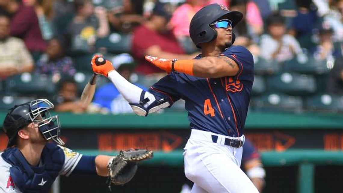 En la Clase A baja, Wander Franco batea para.322, tiene slugging de .517 y ha caminado 25 veces con solo 18 ponches. Todo esto a los 18 años. Steve Roberts/Bowling Green Hot Rods