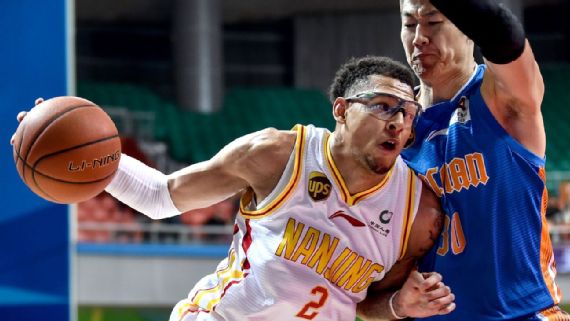 從小就瞎了一隻眼睛,長大後得了絕症,這樣的遭遇還能被NBA選中?-黑特籃球-NBA新聞影音圖片分享社區