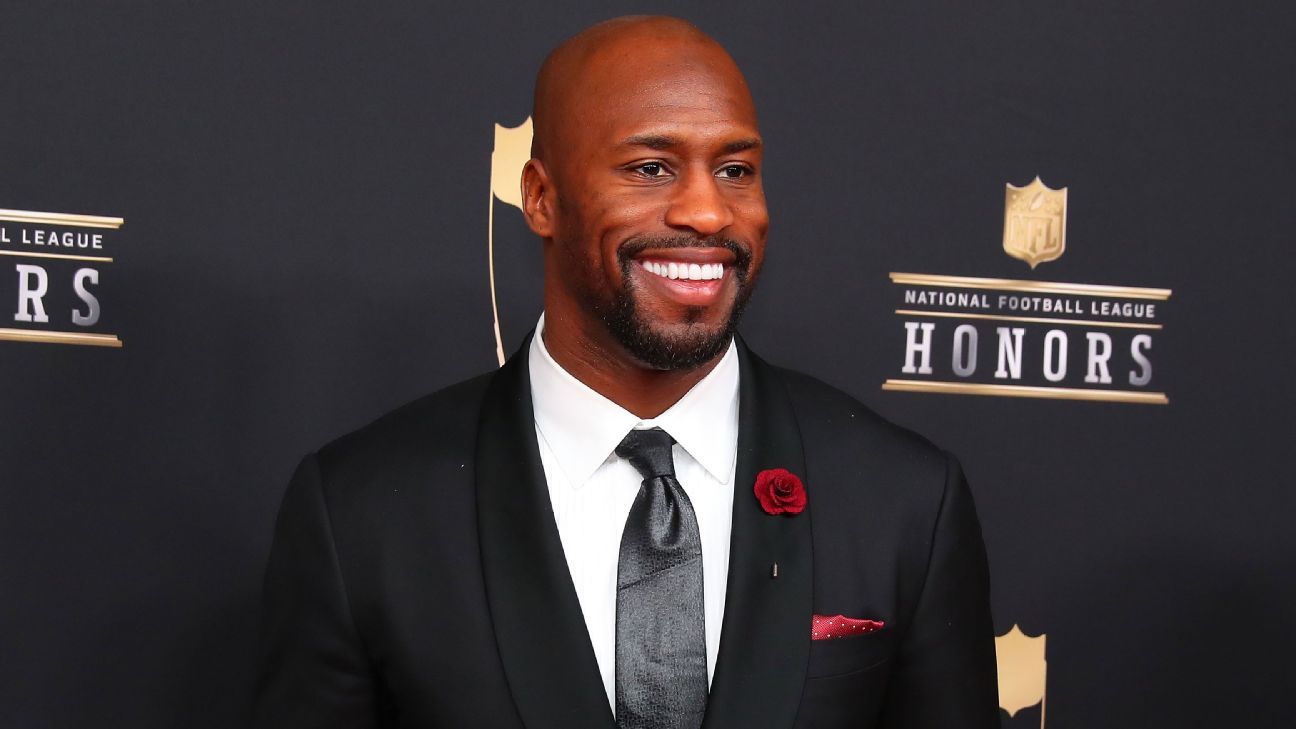 Vernon Davis drops a bold prediction for 49ers in 2022 season