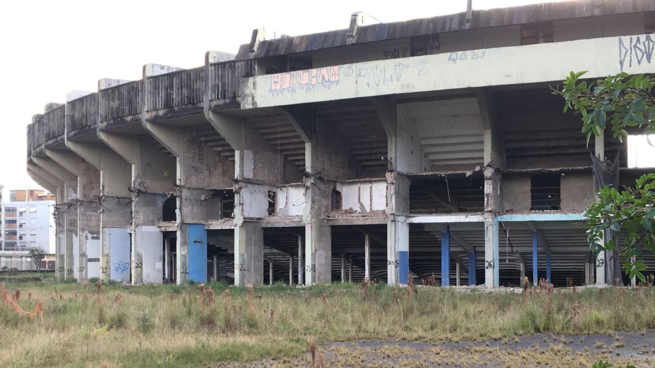 Olimpico O Lendario Estadio Do Gremio Que Definha Antes De Seu Triste Fim