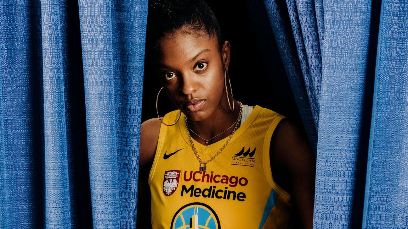 Diamond DeShields, daughter of former MLB player Delino DeShields, wants to  be the No. 1 pick in the WNBA draft