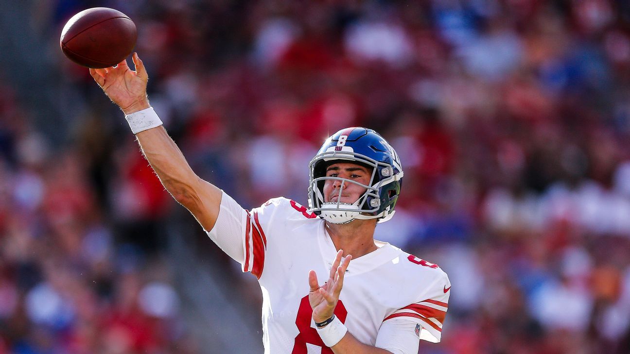 Daniel Jones proves he's ready, leads New York Giants to win over