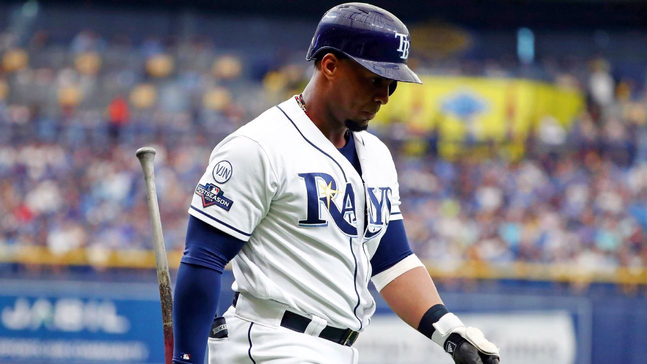 St. Petersburg, FL USA; Tampa Bay Rays first baseman Yandy Diaz (2) gets  the last out on Houston Astros designated hitter Yainer Diaz (21) who  grounde Stock Photo - Alamy