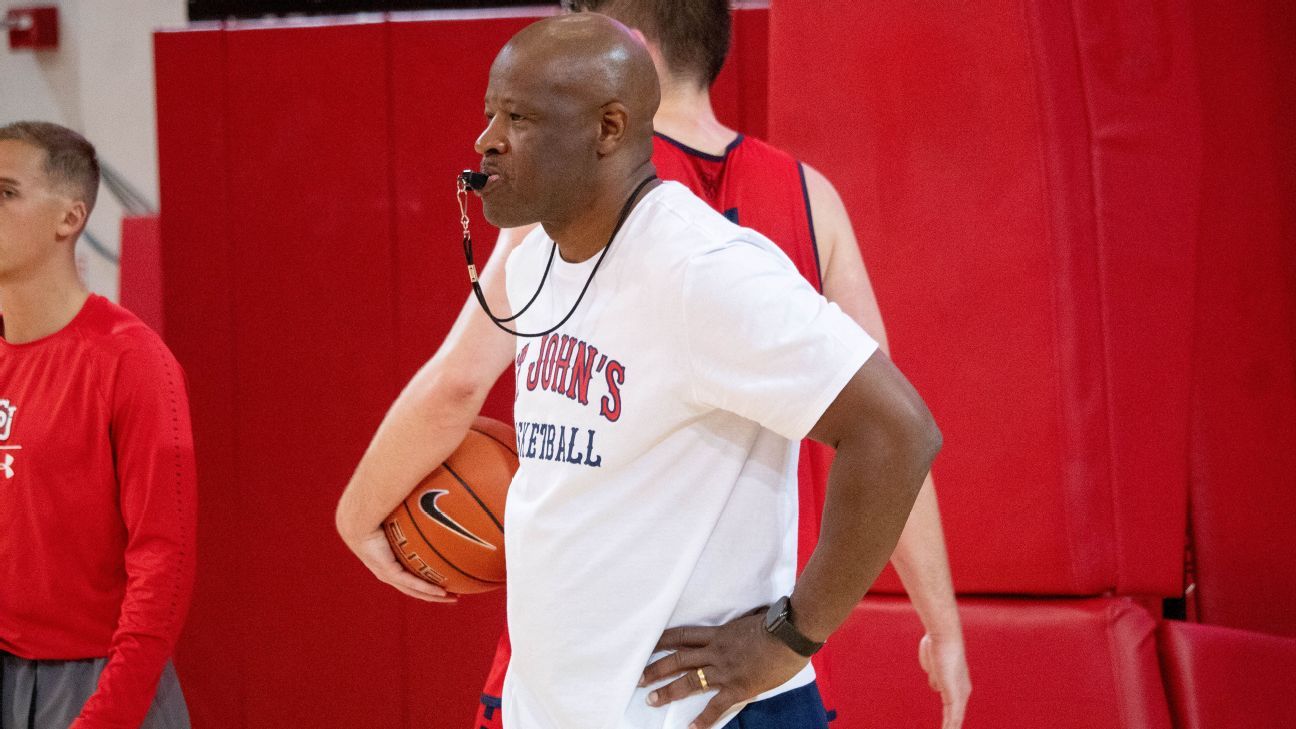 St. John's men's basketball coach Mike Anderson gets 6year extension