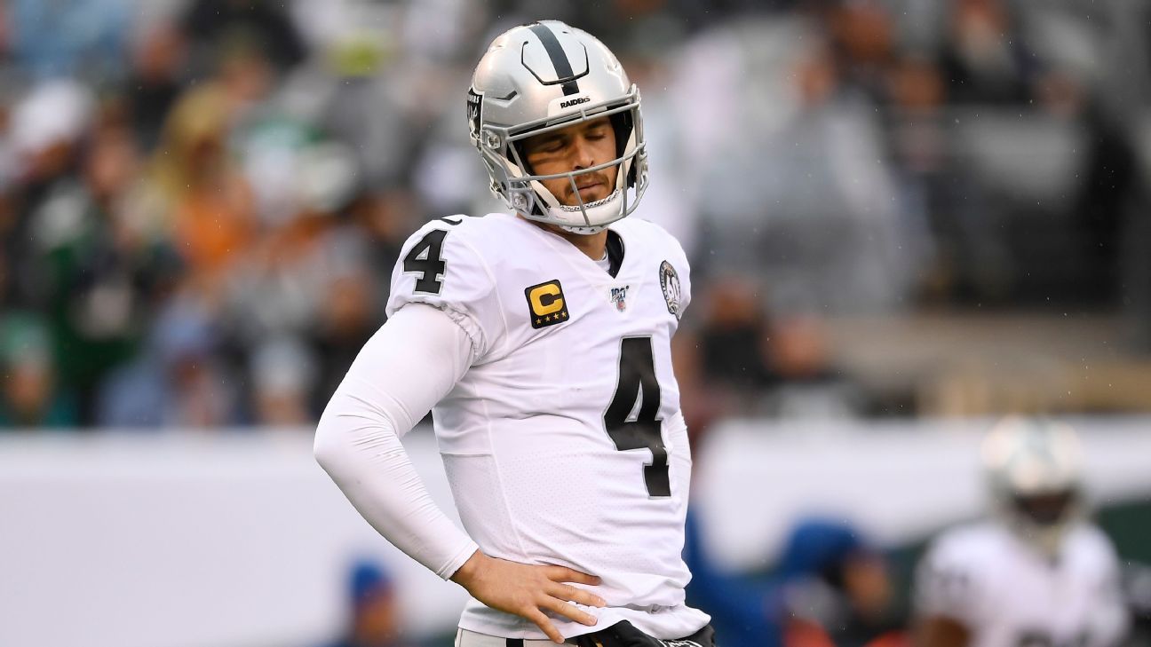 Raiders downplay heated exchange between Gruden and QB Carr