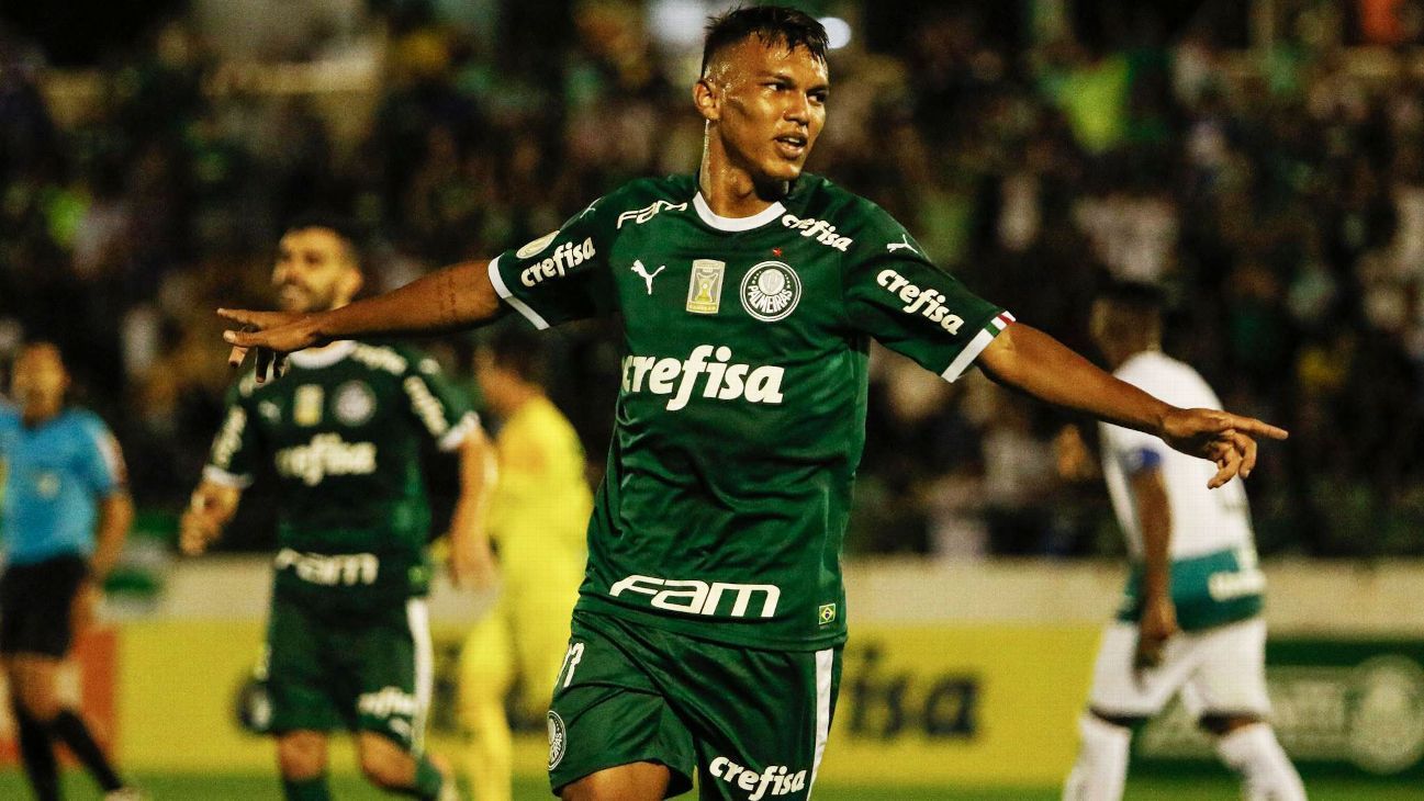 Palmeiras 'atualiza' elenco com nove crias da base: veja lista - Gazeta  Esportiva