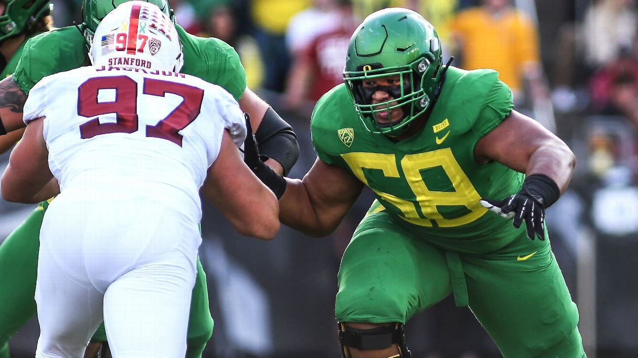 Detroit Lions' star Penei Sewell selling some of his Oregon Duck football  merchandise 