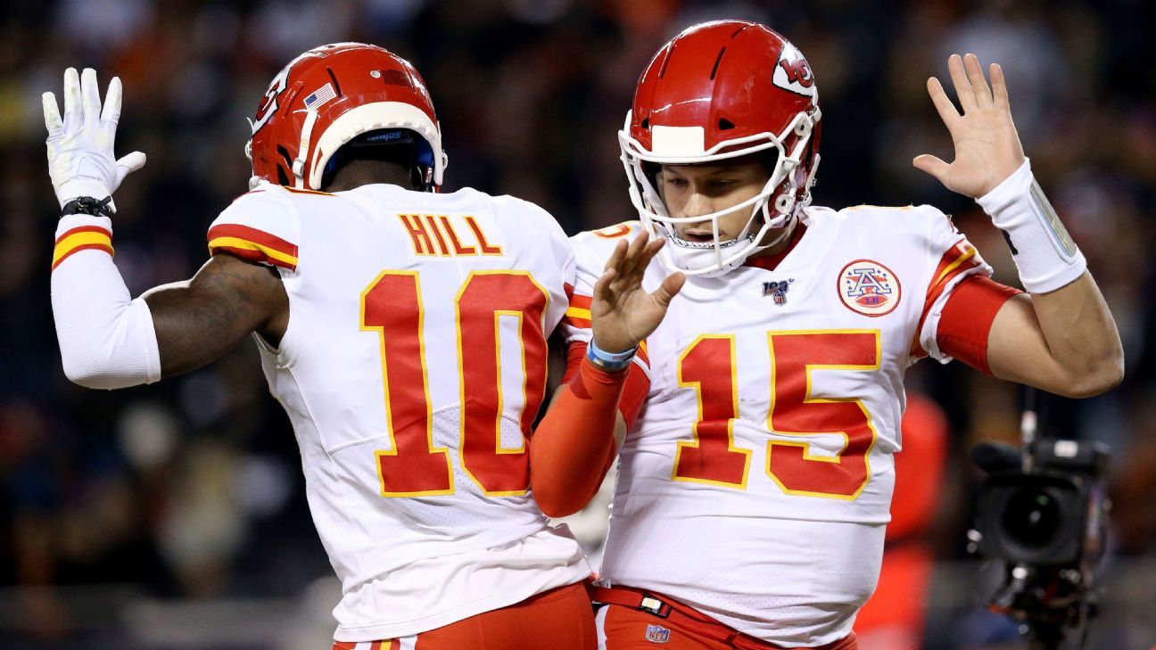 Patrick Mahomes II on X: Why did i think we were holding hands 