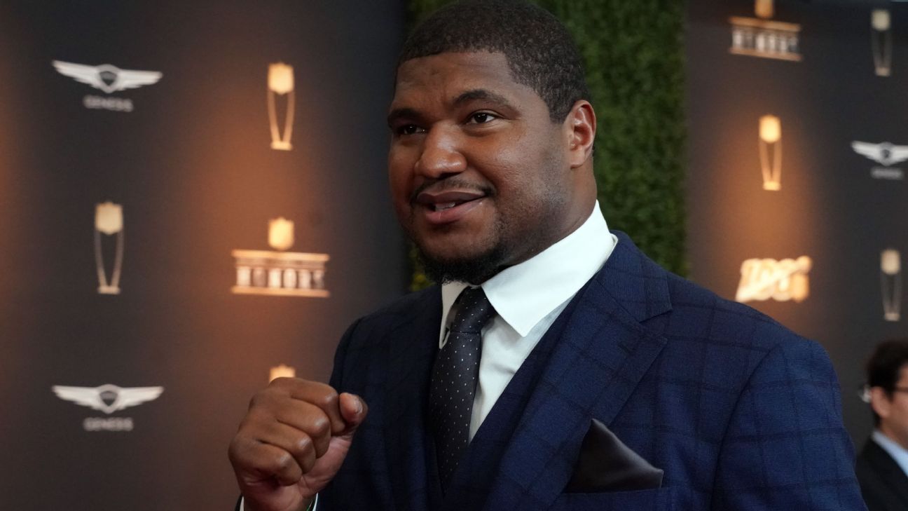 NFL TV Spot, 'Walter Payton Man of the Year Award: Calais Campbell' 