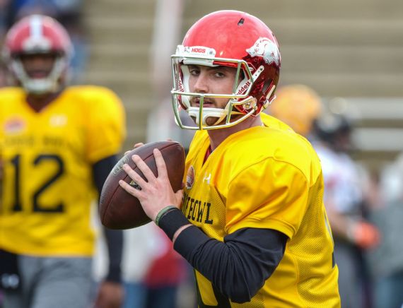 Why The Nfl Combine Built A Myth Around Qb Hand Size A