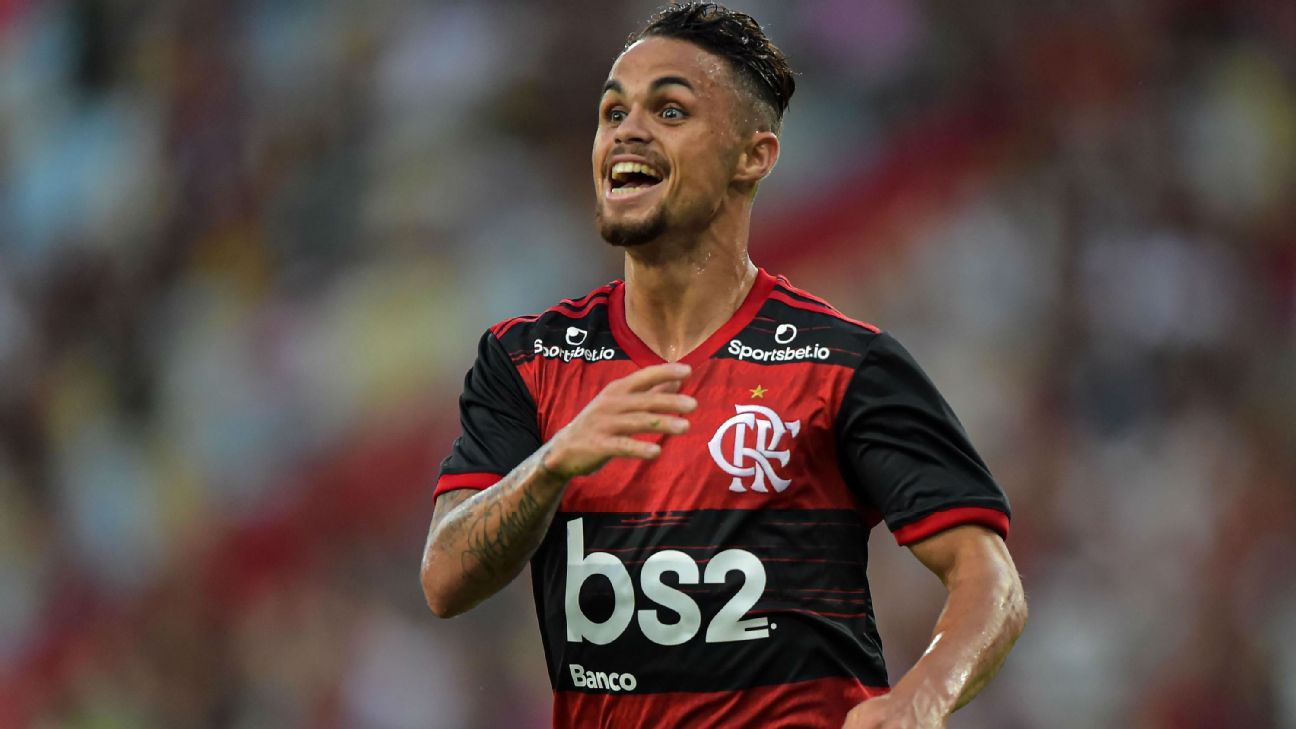 Ex-jogador do Flamengo pede Michael substitua medalhão no time titular: 'Está  jogando mais', Flamengo